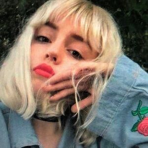 Meet your Posher, Pam